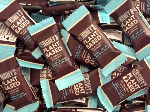 Hersheys | Plant Based Vegan Almond & Sea Salt Chocolate