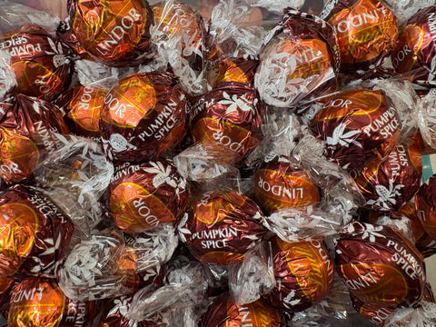 NEW | Pumpkin Spice Milk Chocolate Lindt Lindor