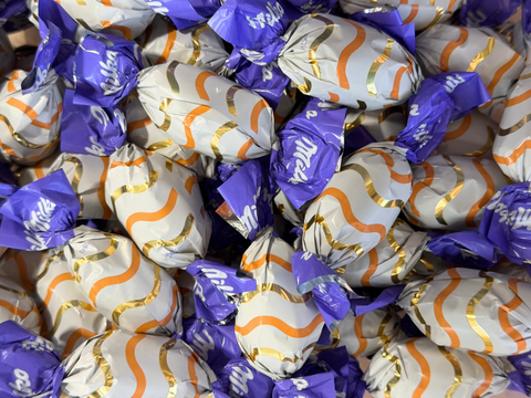 Milka | White Chocolate Easter Egg | 9g | BB End July 26