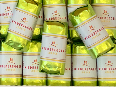 Niederegger | Apple & Calvados Marzipan Truffle | 12g