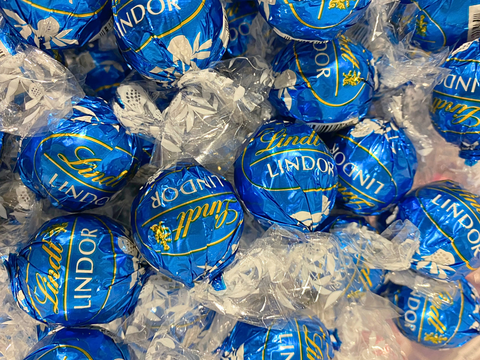 Sea Salt Milk Chocolate Lindt Lindor
