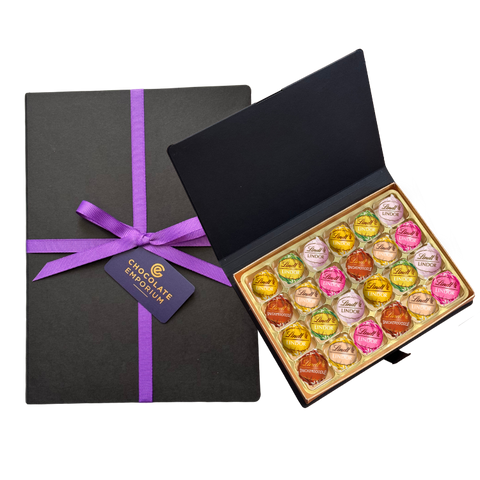 Lindt | White Chocolate Collection Gift Box | 24 Chocolates | 6 Varieties