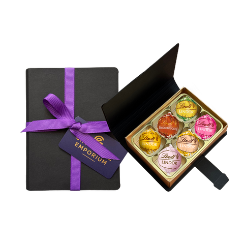 Lindt Lindor | White Chocolate Collection Gift Box | 6 Chocolates | 6 Varieties