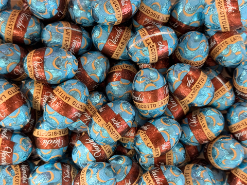 Venchi Egg | Creamy Milk & Biscuit Milk Chocolate | 12g