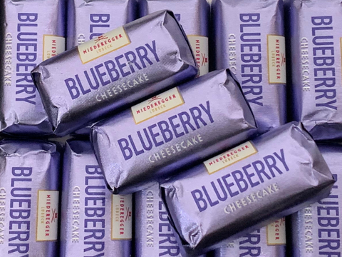 Niederegger | Blueberry Cheesecake Milk Chocolate Truffle | 12g